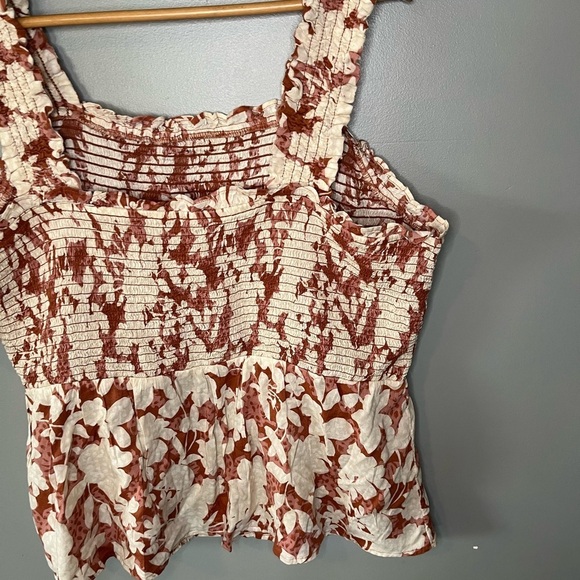 NWT Old Navy Sleeveless Smocked Bodice Floral Print Top Ginger - Picture 9 of 12